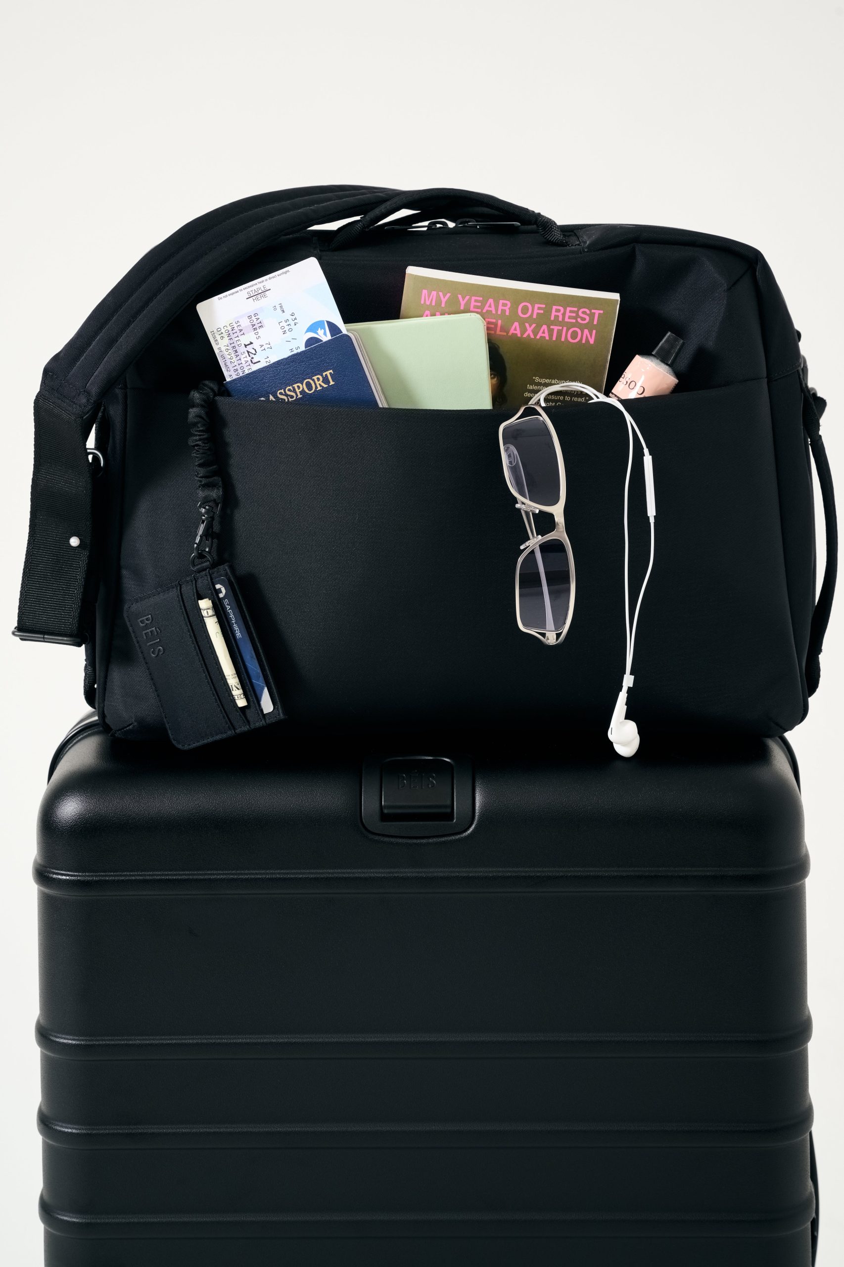 The Ultimate Travel Duffle in Black - Image 5