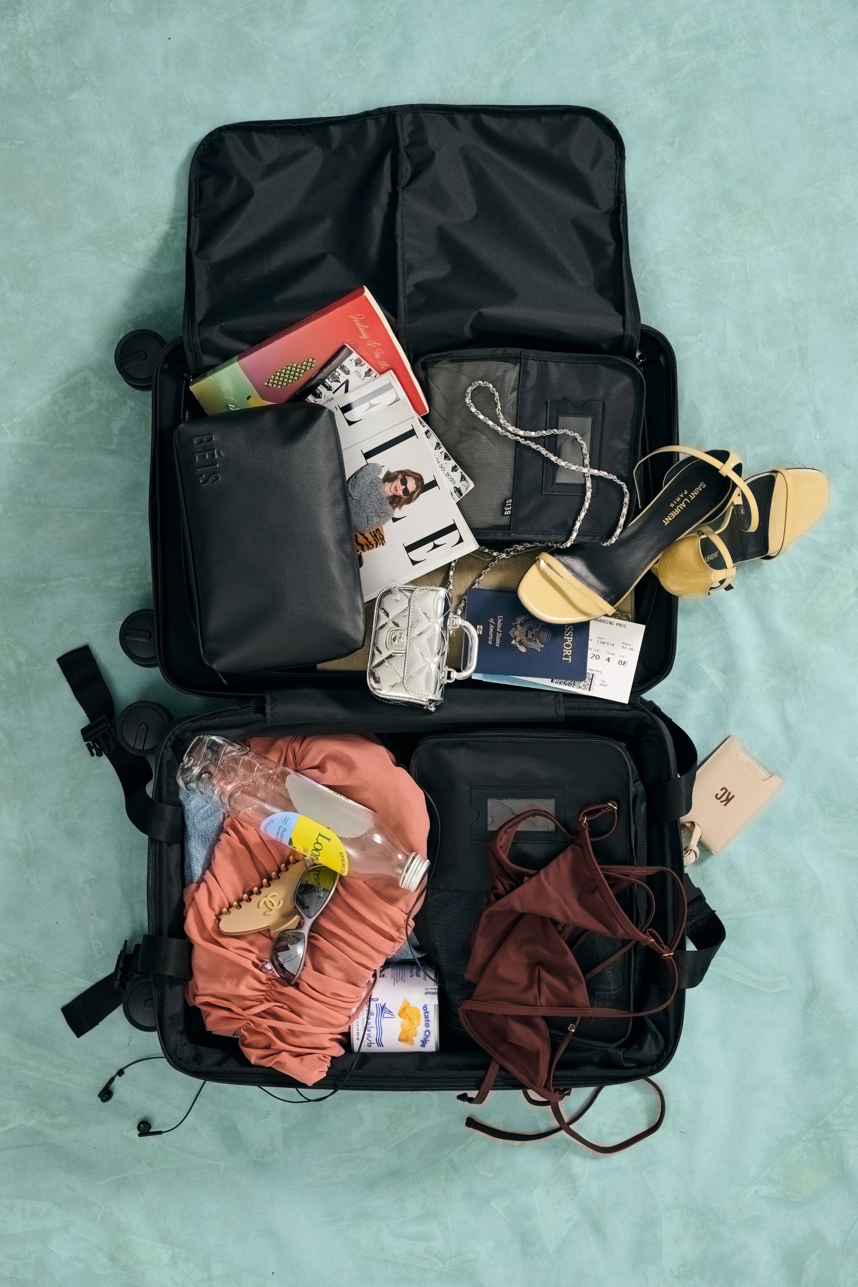 The Carry-On Roller in Black - Image 3