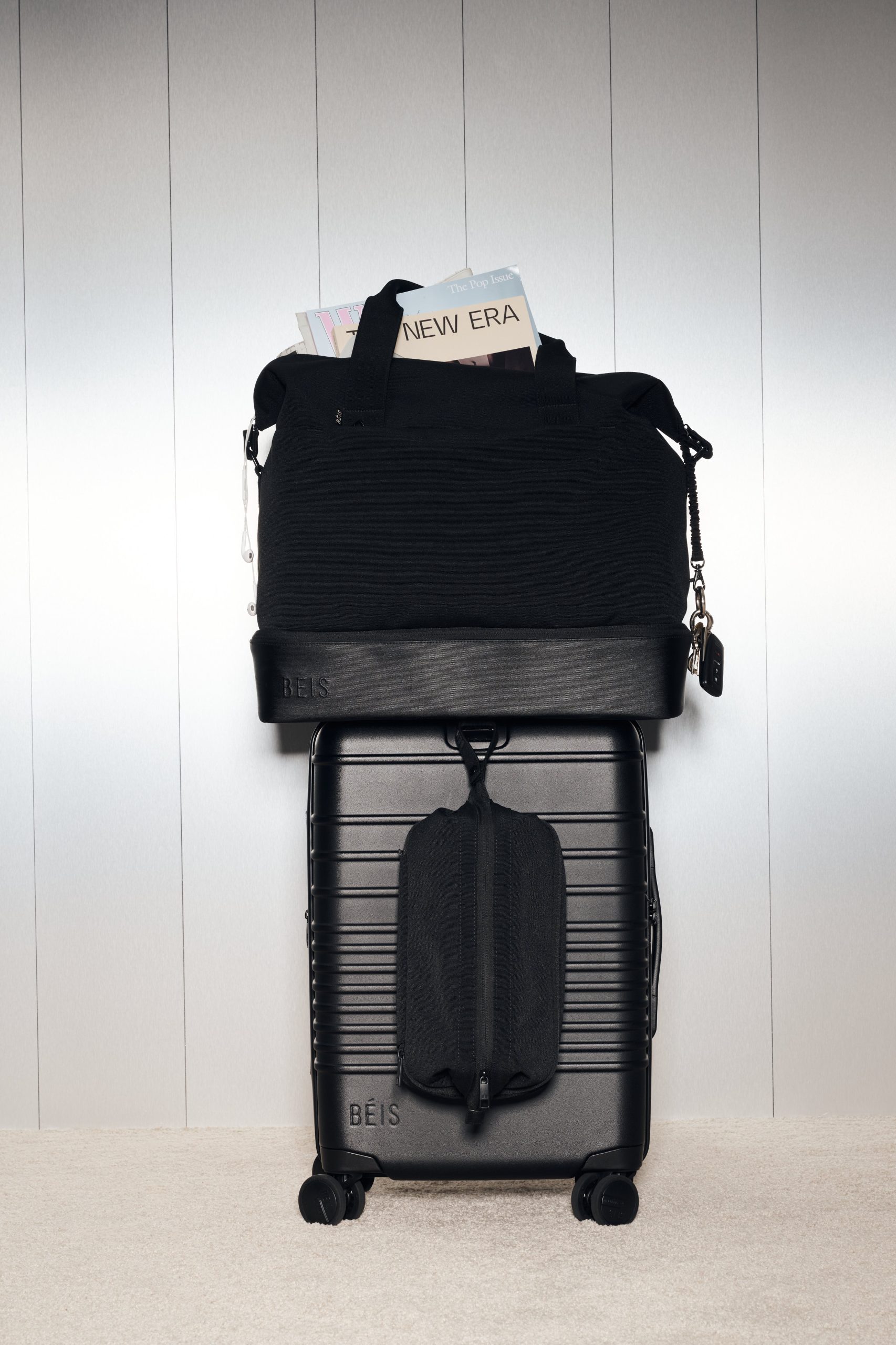 The Dopp Kit in Black - Image 4