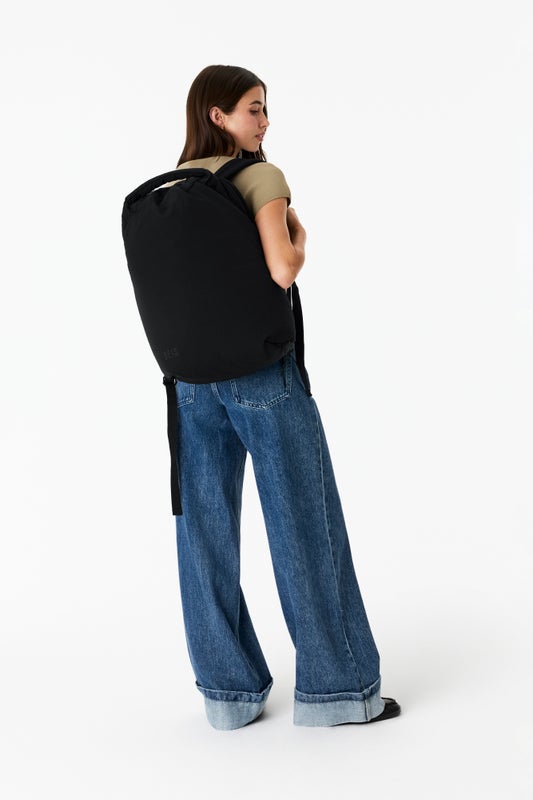 The Air Backpack in Black - Image 5
