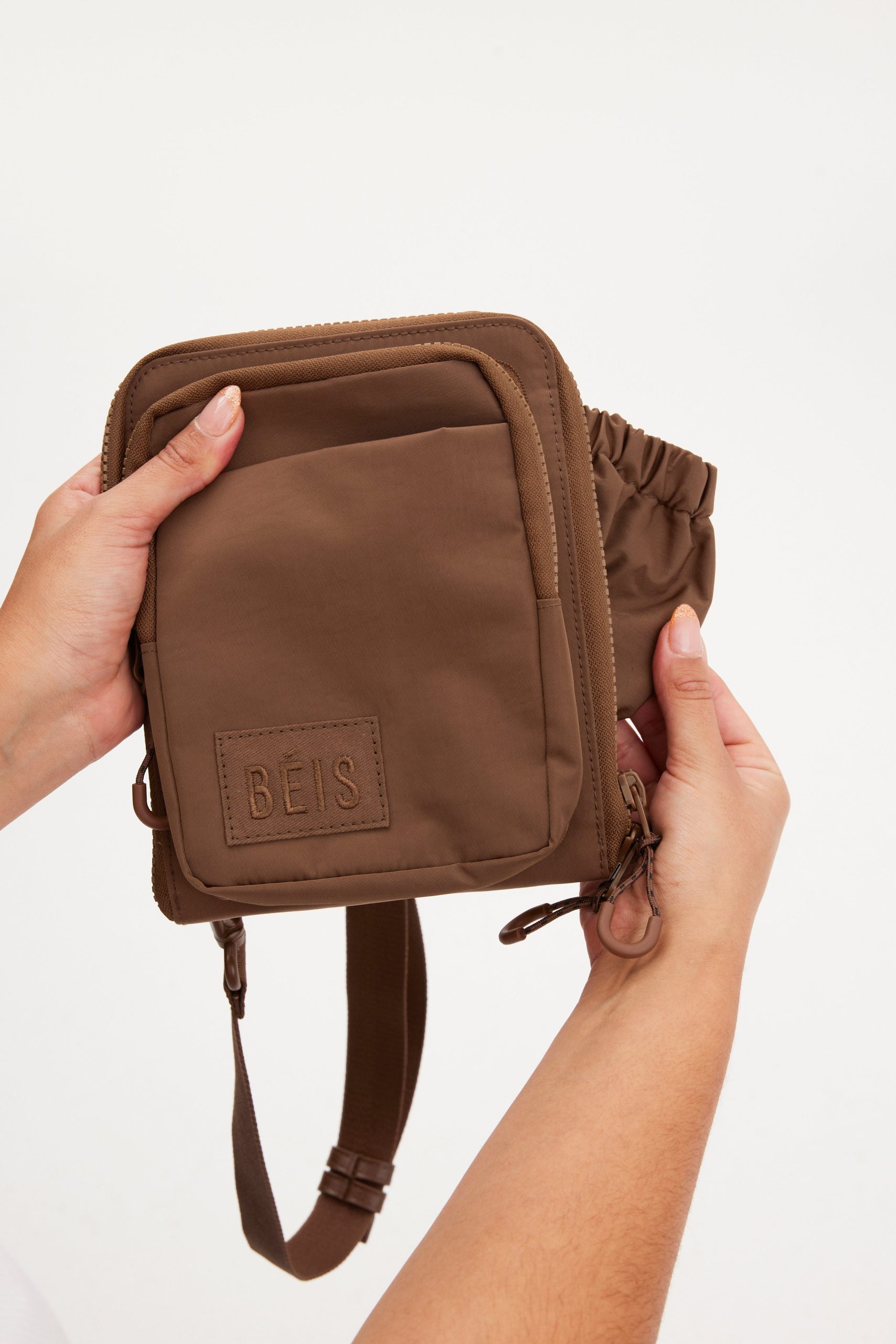 The Sport Sling in Maple - Image 5