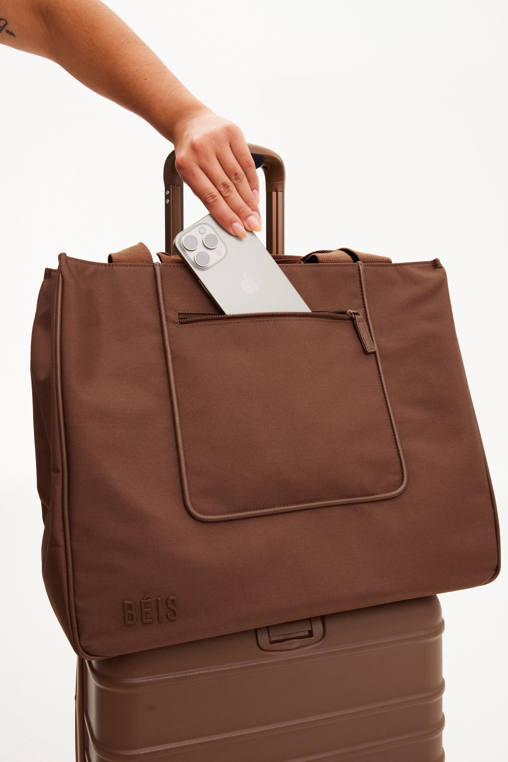 The East To West Tote in Maple - Image 14