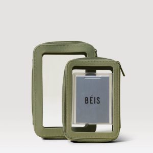 The In Flight Cosmetic Set in Olive