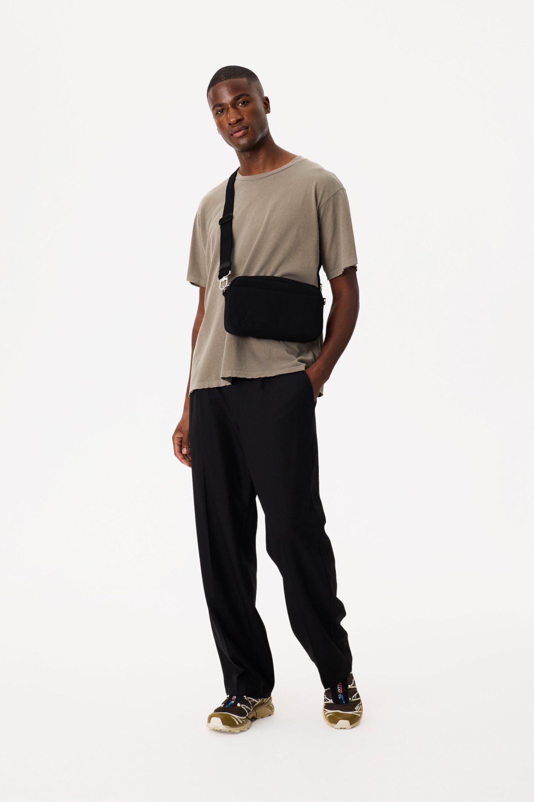 The Travel Crossbody in Black - Image 6
