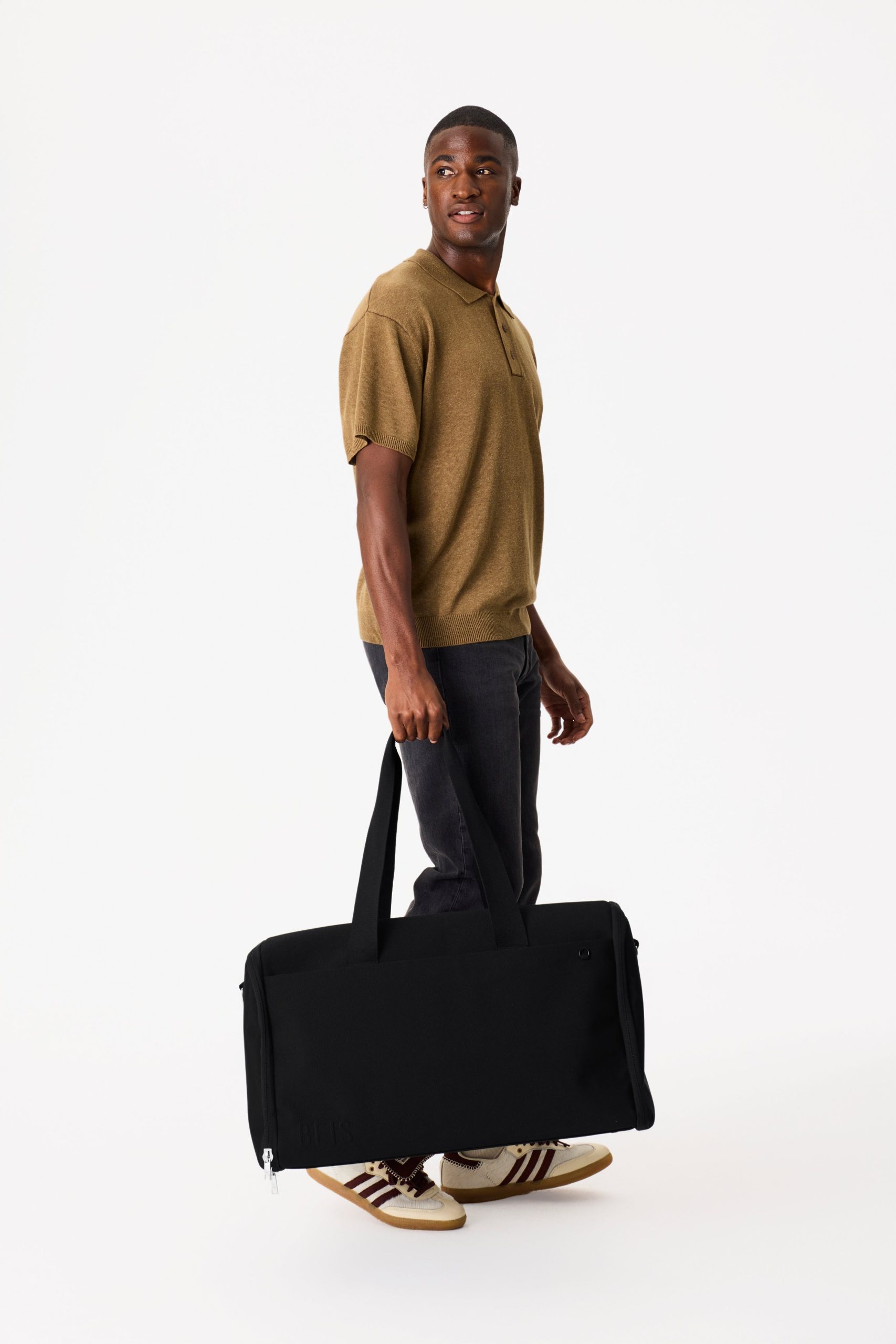 The Garment Duffle Bag in Black - Image 5