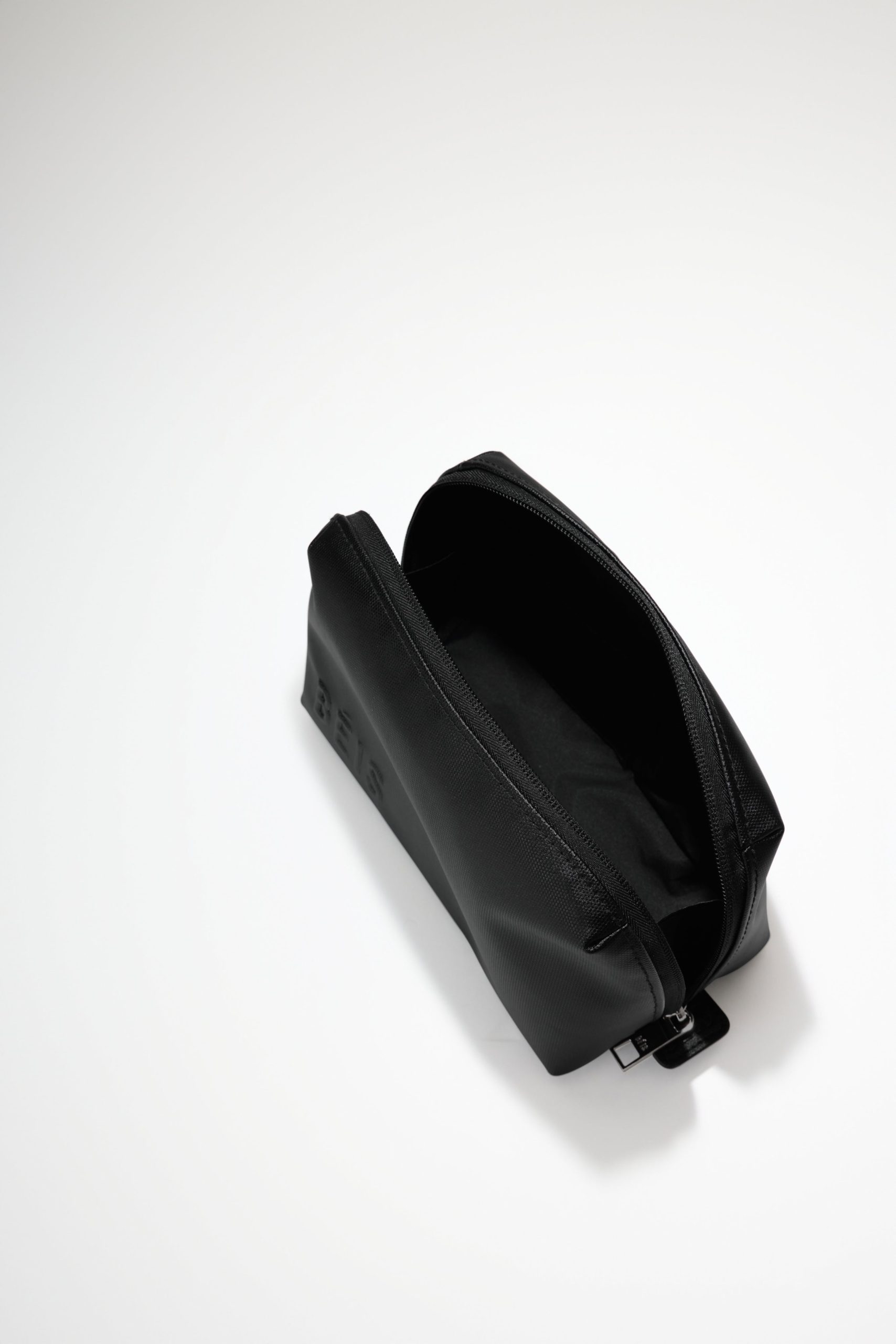 The Small Cosmetic Pouch in Black - Image 3