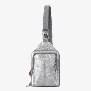 BÉIS x Chipotle The Napkin Sling in Foil