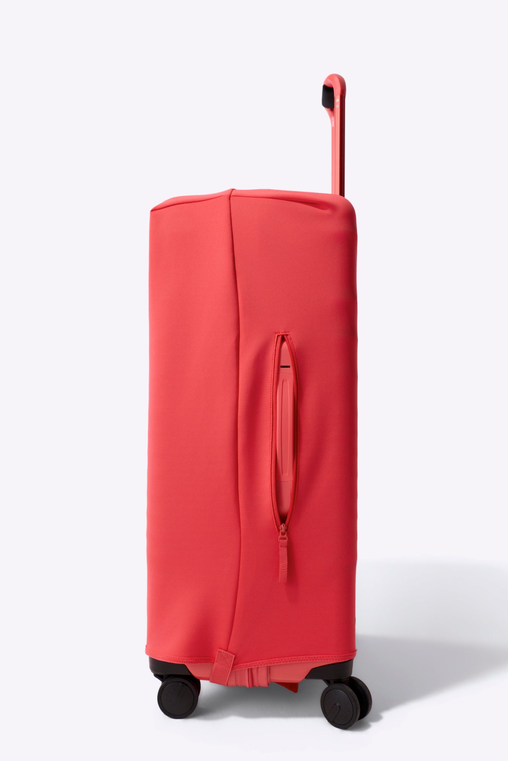 BÉIS x poppi The Large Check-In Luggage Cover in Fruit Punch - Image 4
