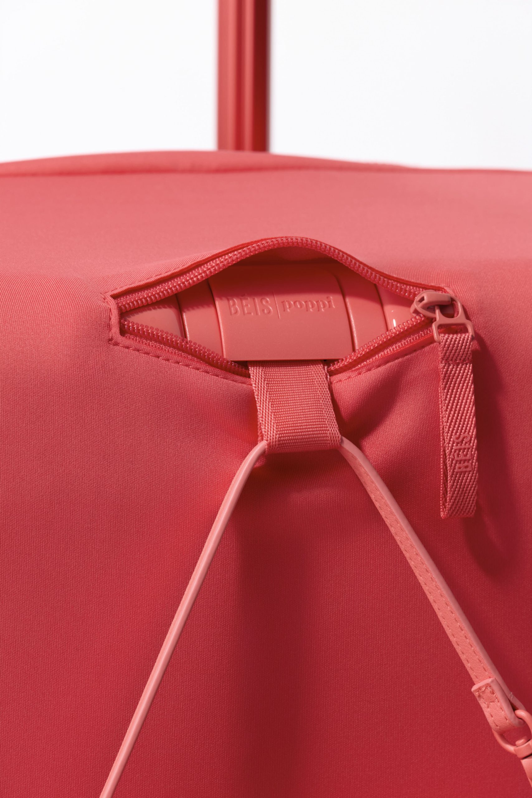 BÉIS x poppi The Carry-On Luggage Cover in Fruit Punch - Image 3
