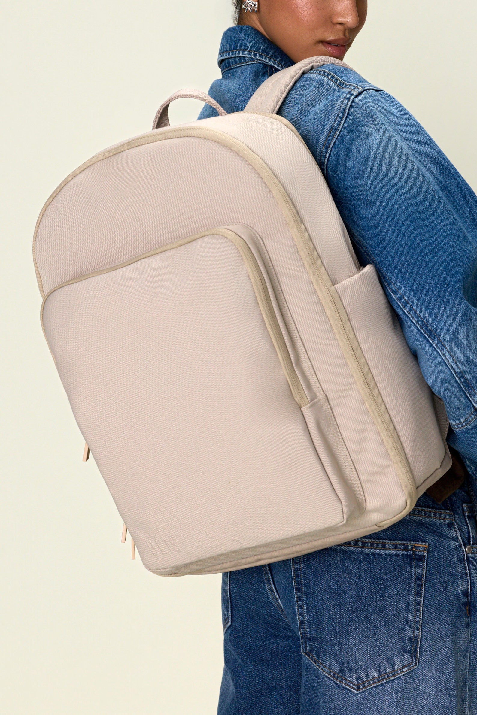 The Travel Backpack in Beige - Image 4