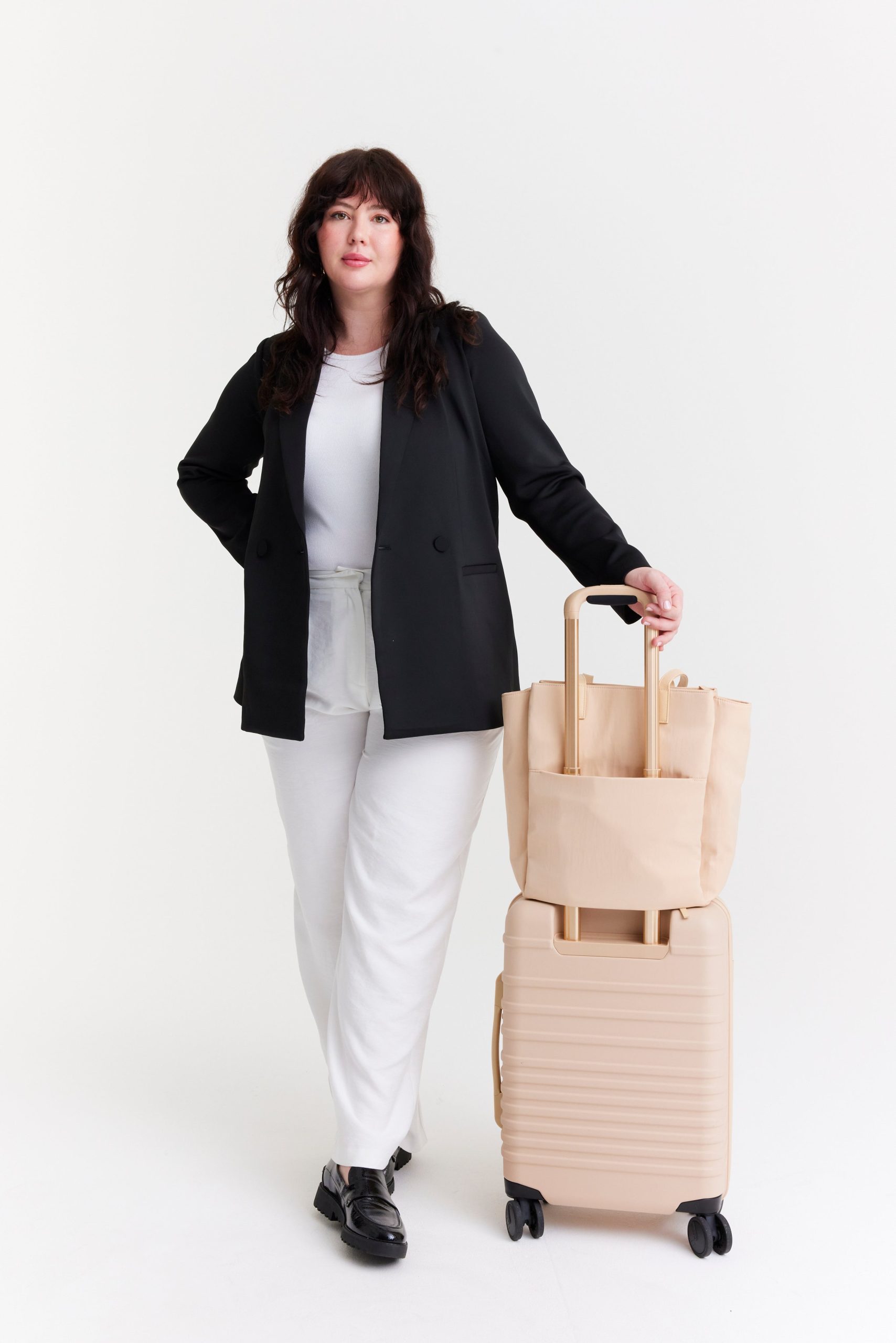 The Commuter Tote in Beige - Image 7