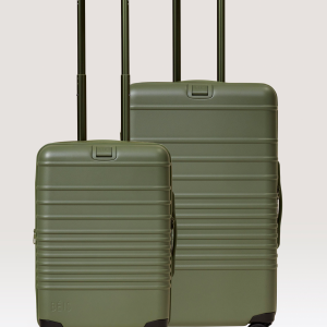 The Medium Luggage Starter Set