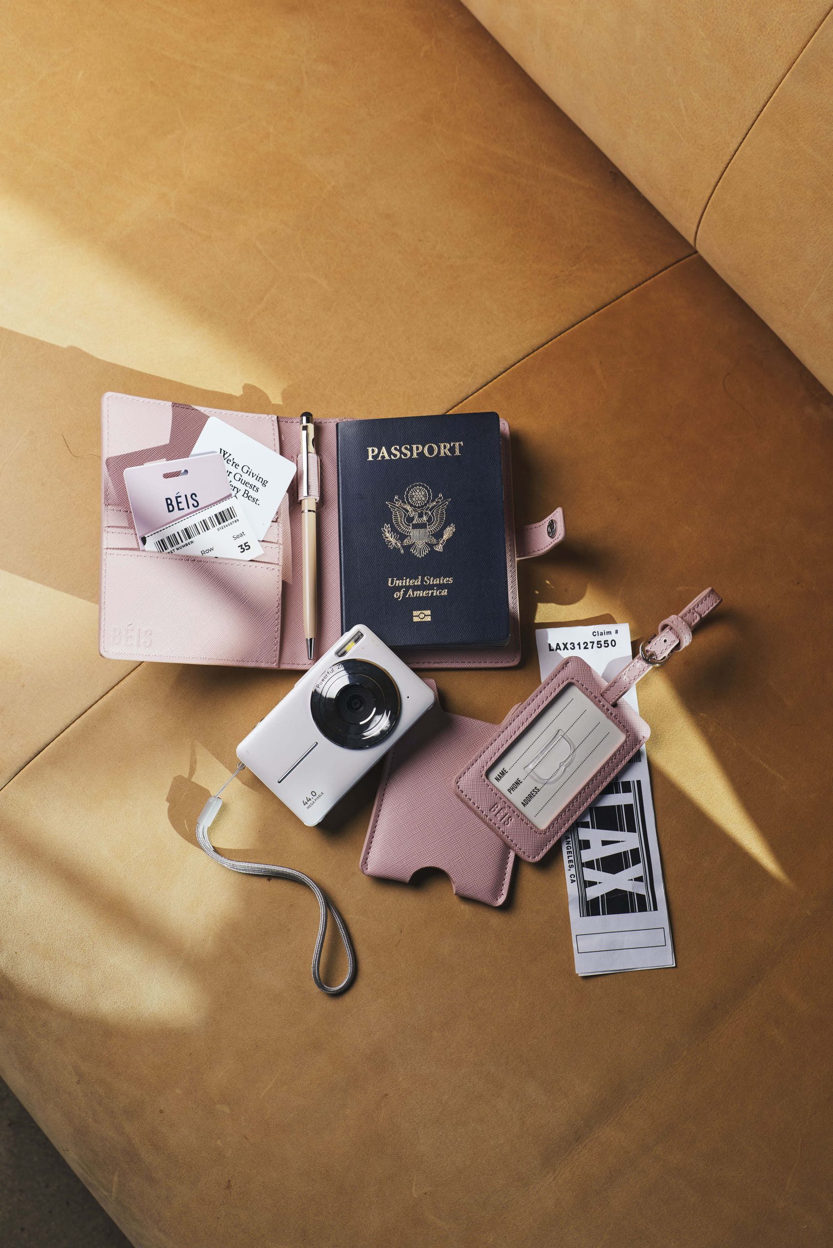 The Passport & Luggage Tag Set in Atlas Pink - Image 3