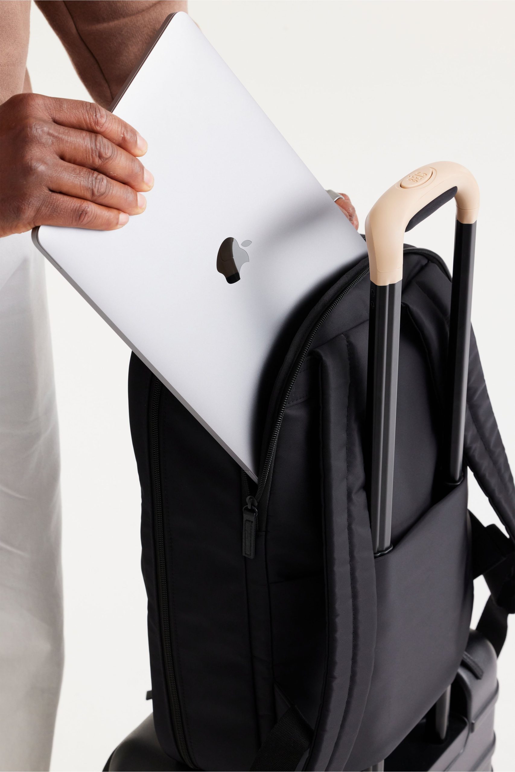 The Commuter Backpack in Black - Image 7