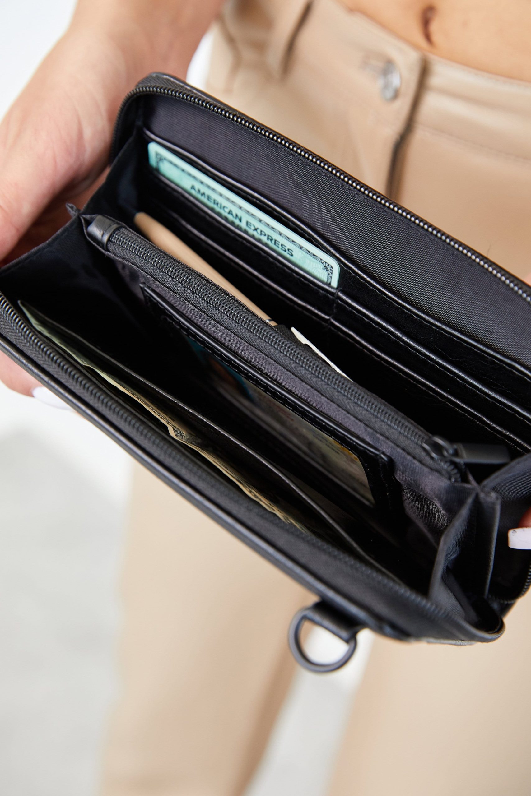 The Travel Wallet in Black - Image 5